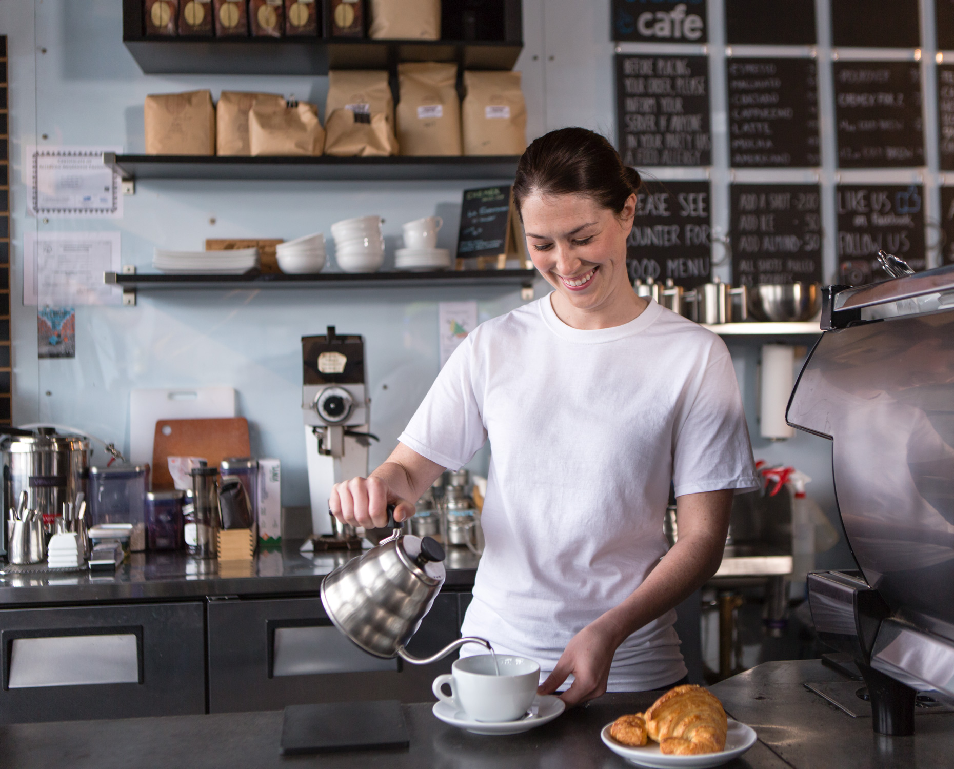 Womans-Basic-Tee-Coffee-Shop-0023